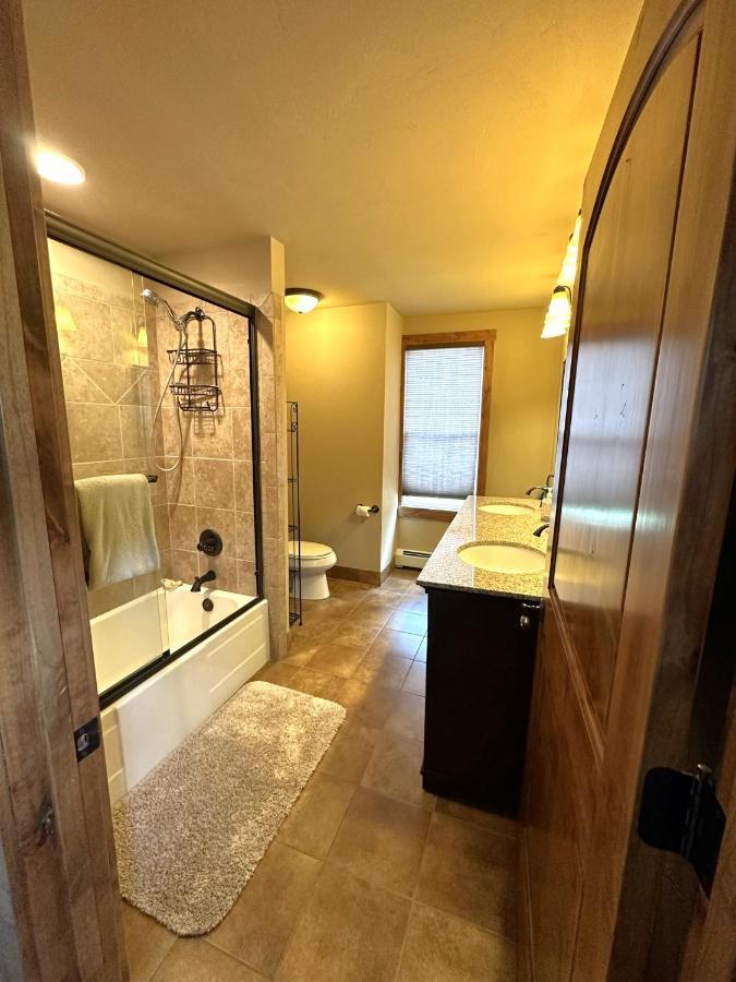 Private Retreat On Working Horse And Cattle Ranch Villa Салида Екстериор снимка